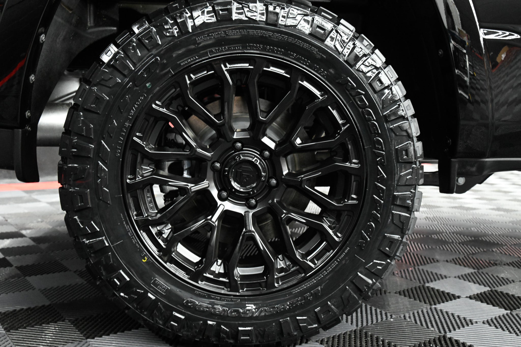 2026 RAM Big Horn- Black LKN