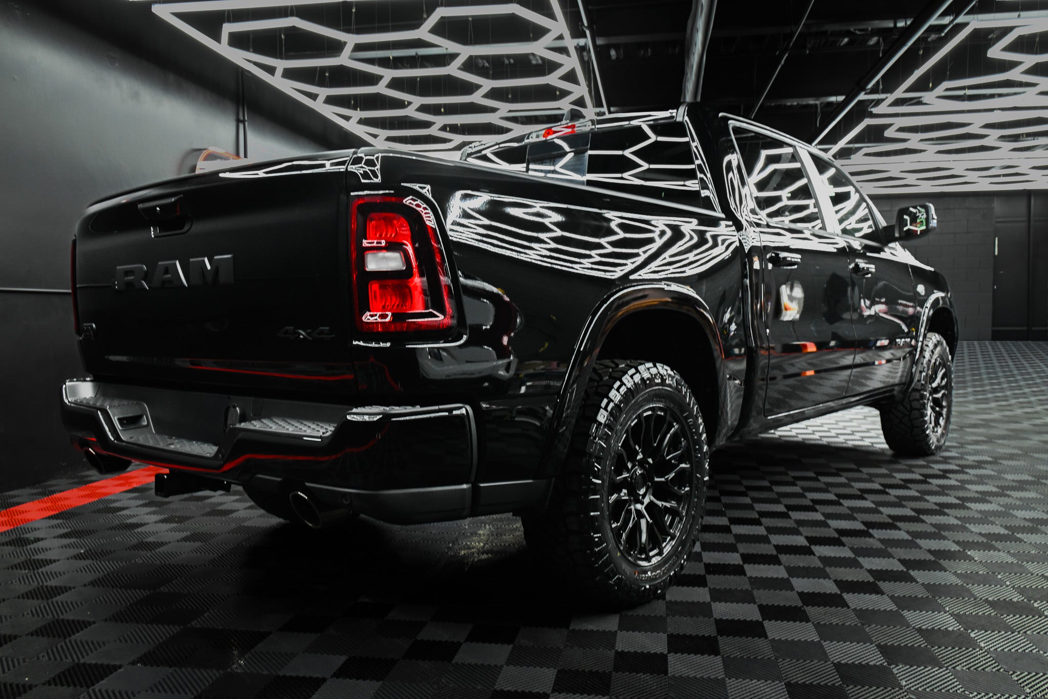 2026 RAM Big Horn- Black LKN