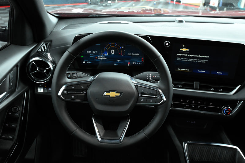 2026 Chevrolet Equinox LT Midnight Edition -Radiant Red