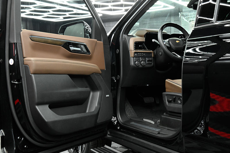 2026 Chevrolet Tahoe High Country- Black w/ Silver