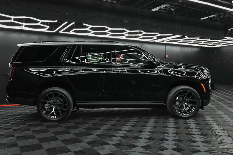 2026 Chevrolet Tahoe High Country- Black w/ Silver