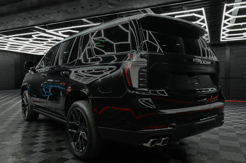 2026 Chevrolet Tahoe High Country- Black w/ Silver