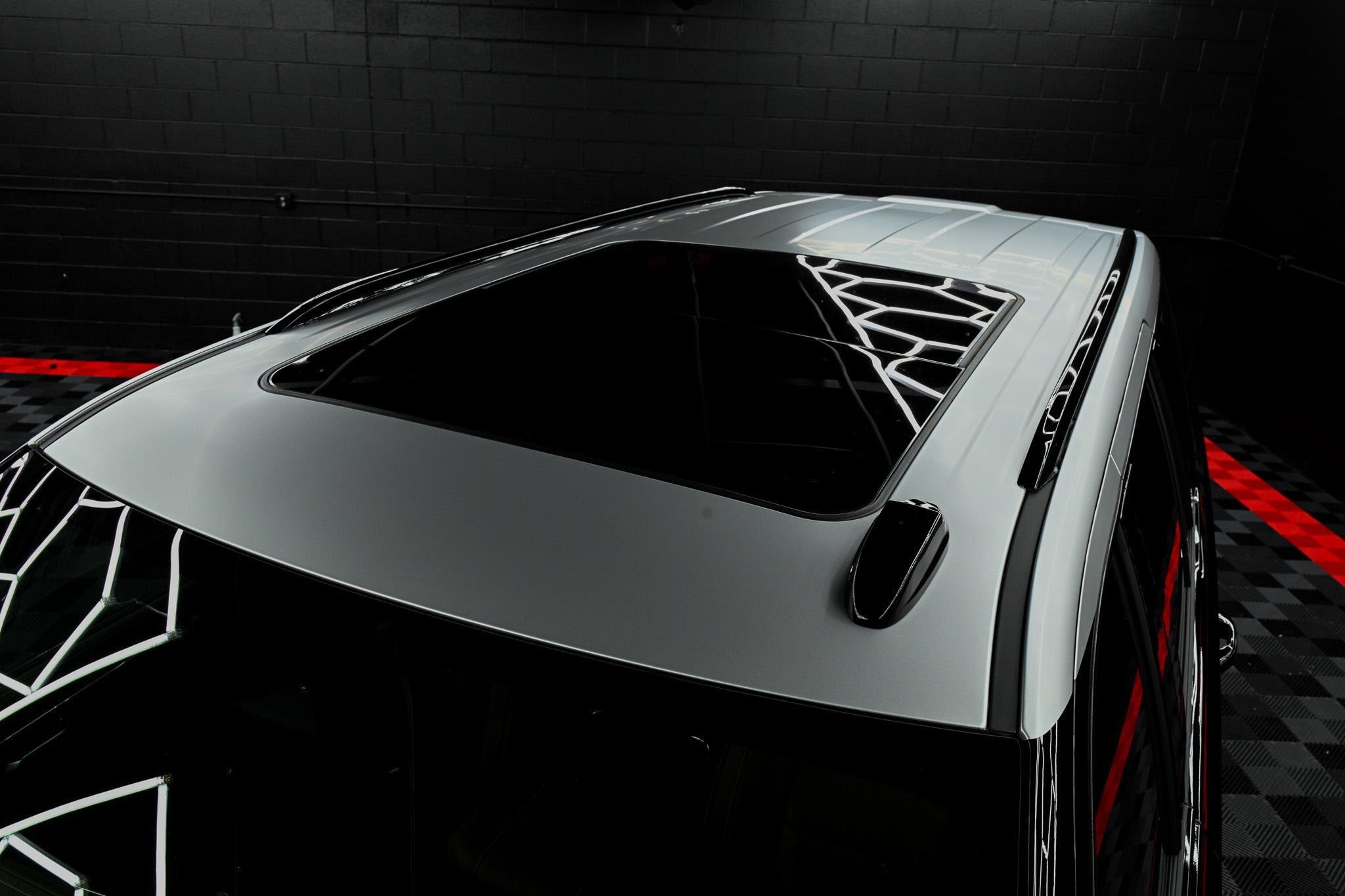 2026 Chevrolet Tahoe High Country- Black w/ Silver