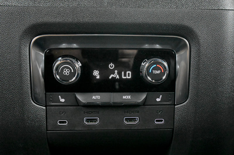 2026 Chevrolet Suburban High Country- Polar White