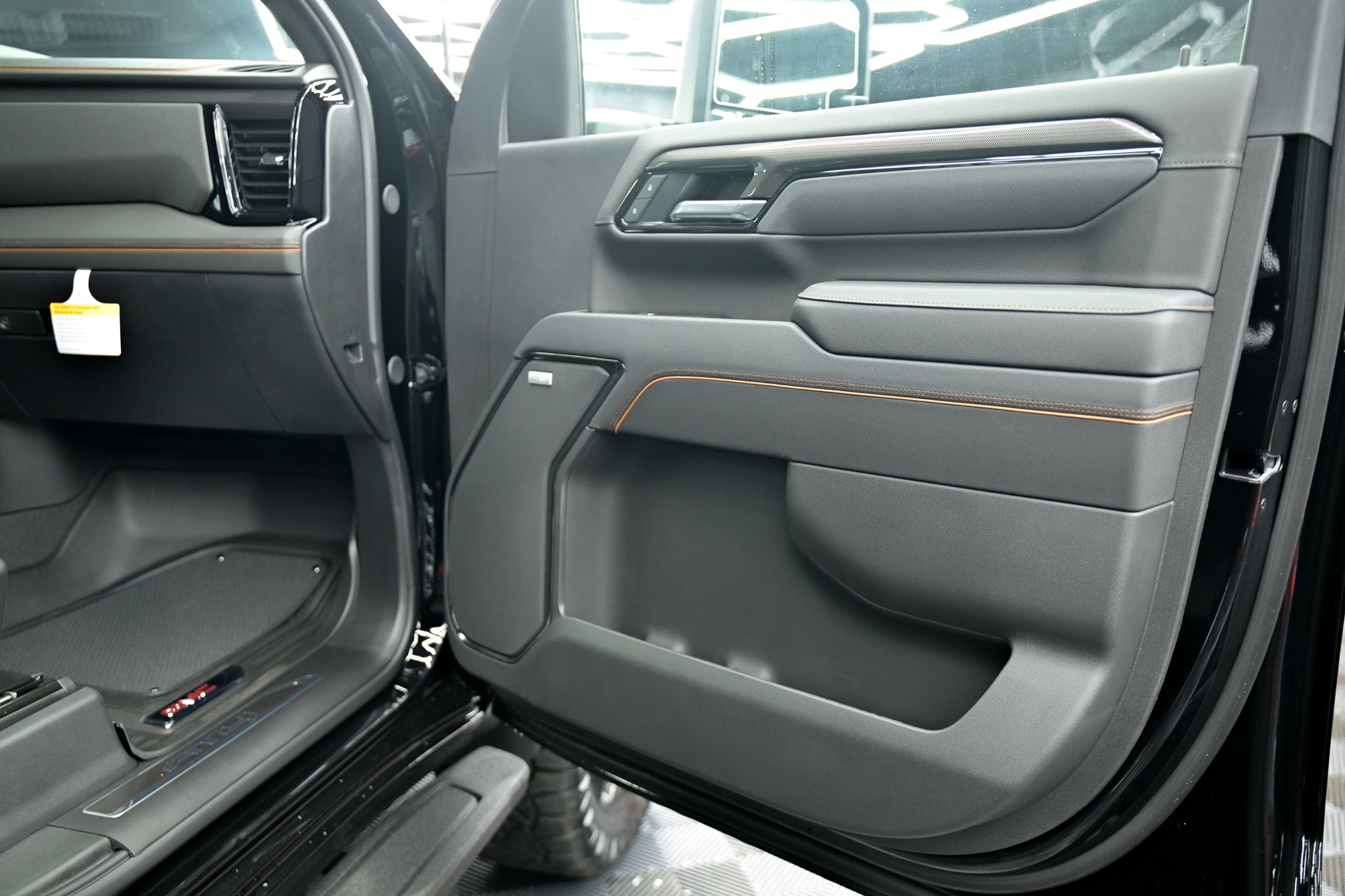 2026 GMC Sierra 2500HD AT4 - Black