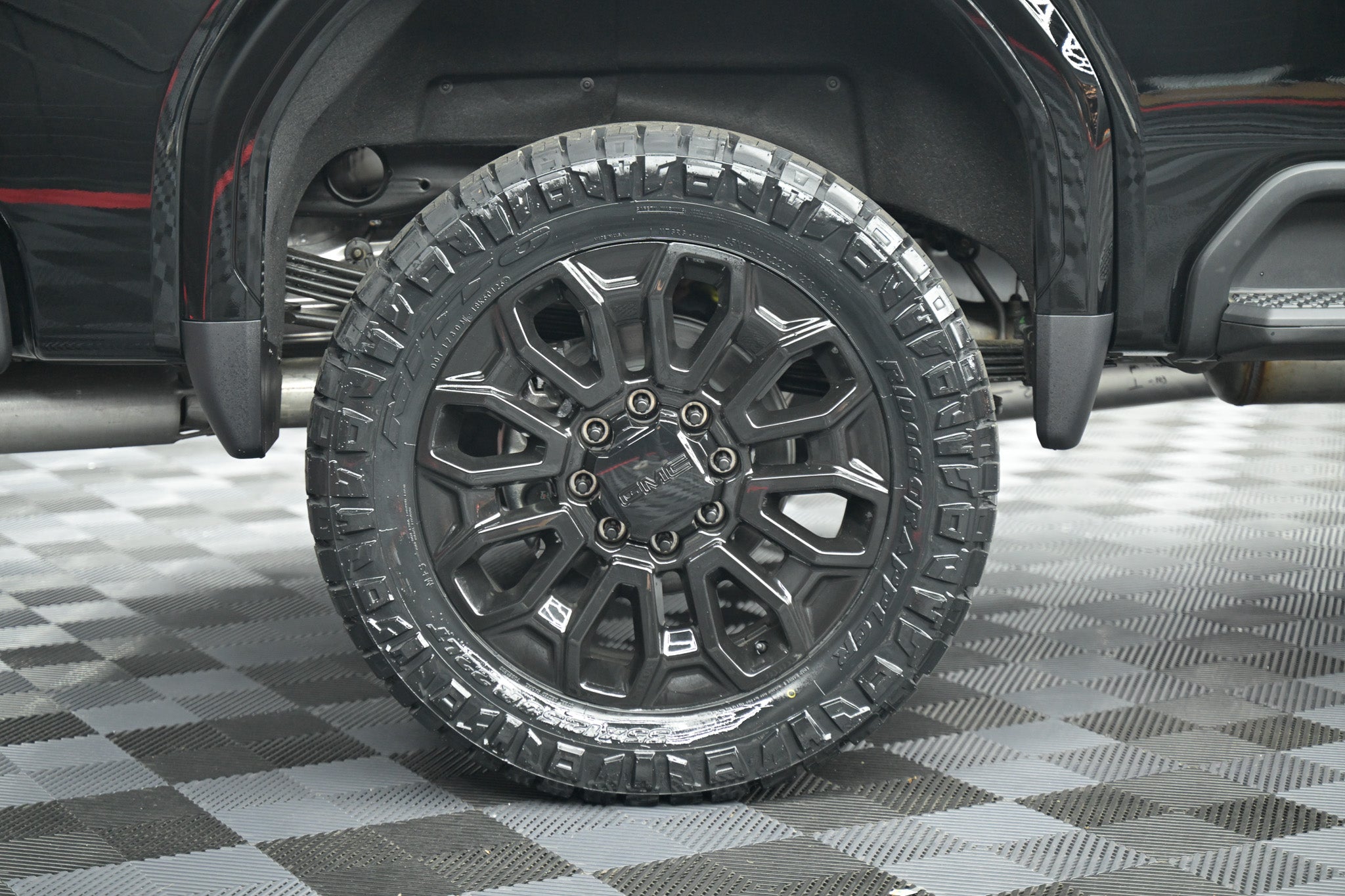 2026 GMC Sierra 2500HD AT4 - Black Kernersville