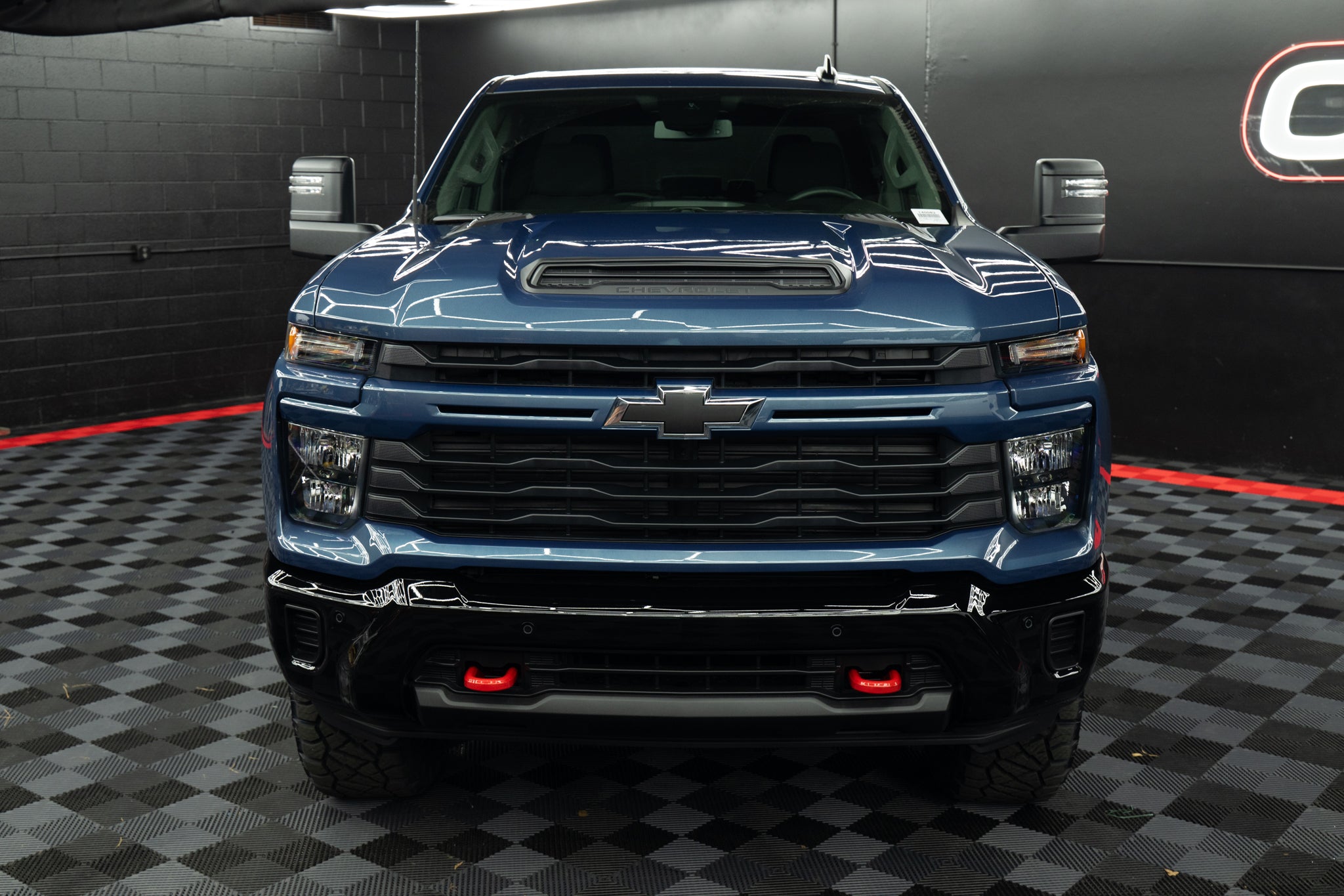 2026 Chevrolet Silverado 2500HD Custom BLUE