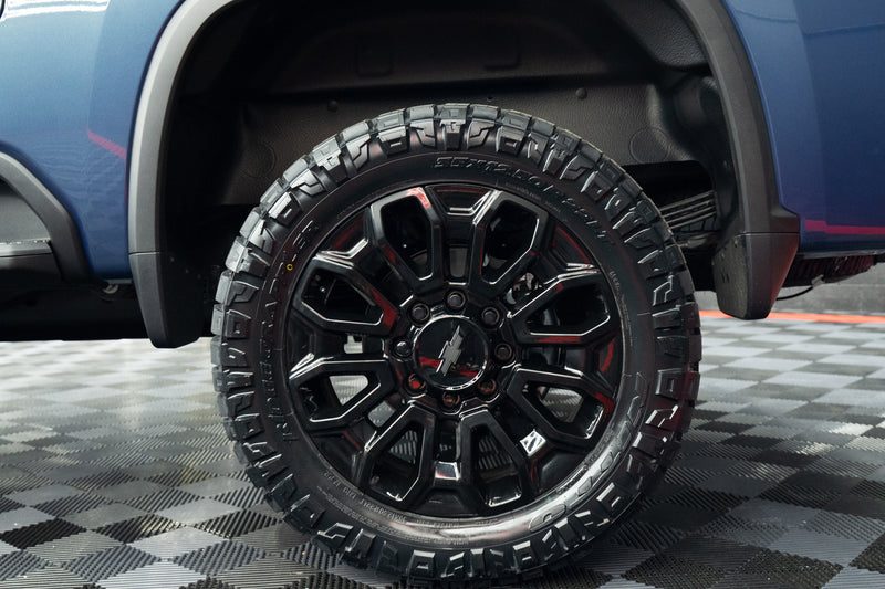 2026 Chevrolet Silverado 2500HD Custom BLUE