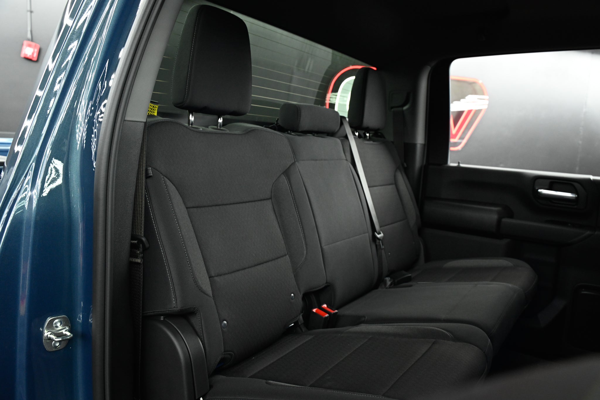 2026 Chevrolet Silverado 2500HD Custom BLUE