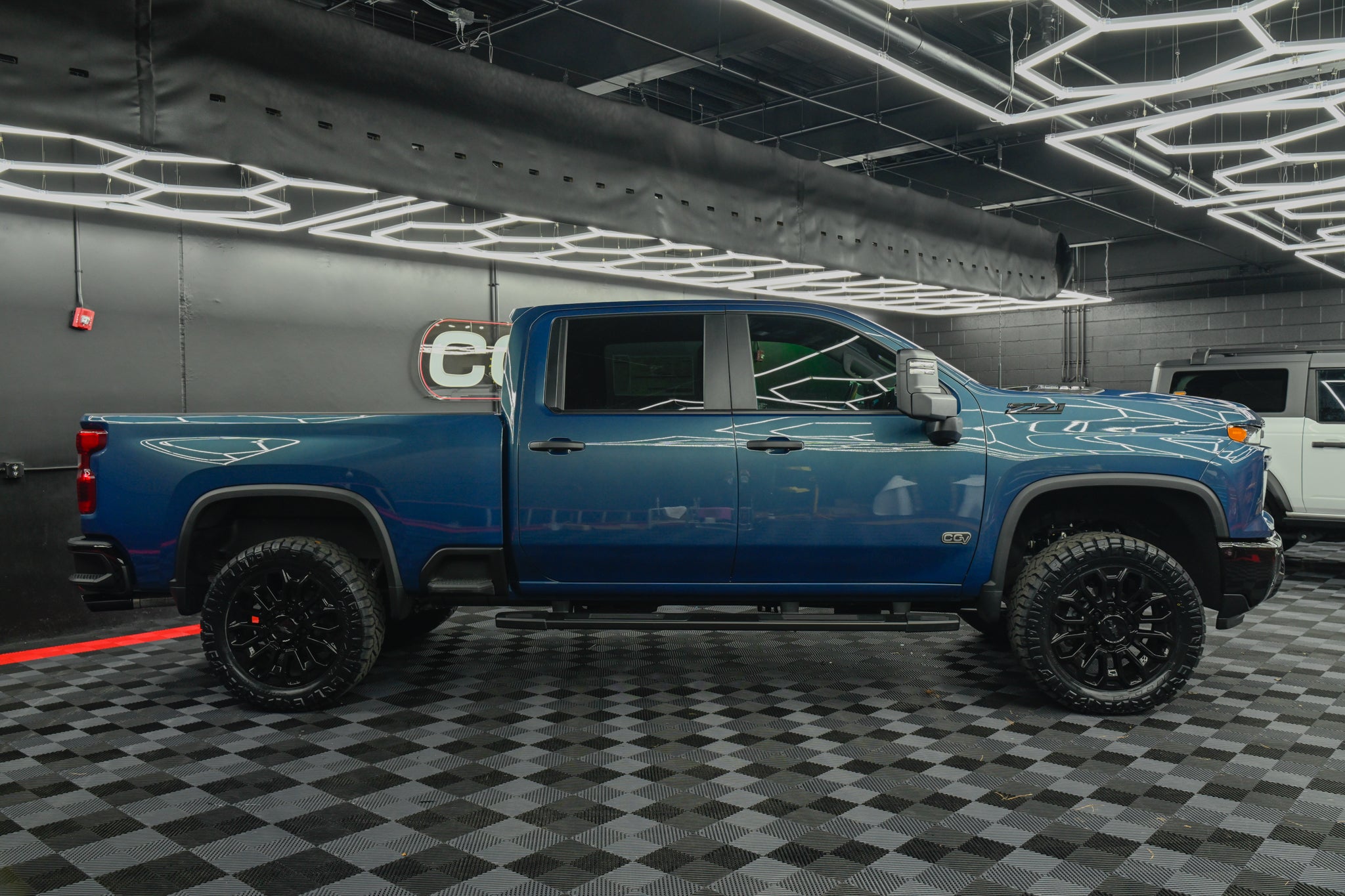 2026 Chevrolet Silverado 2500HD Custom BLUE