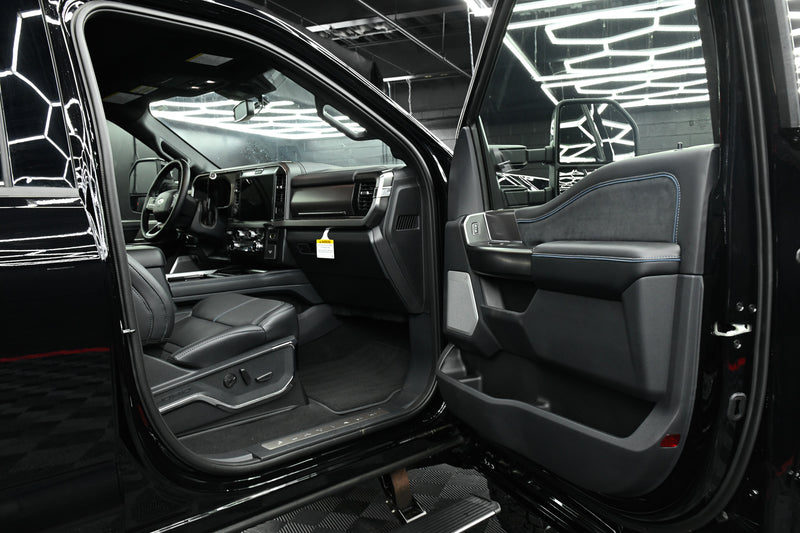 2026 Ford F-350 Platinum OVERLAND Edition