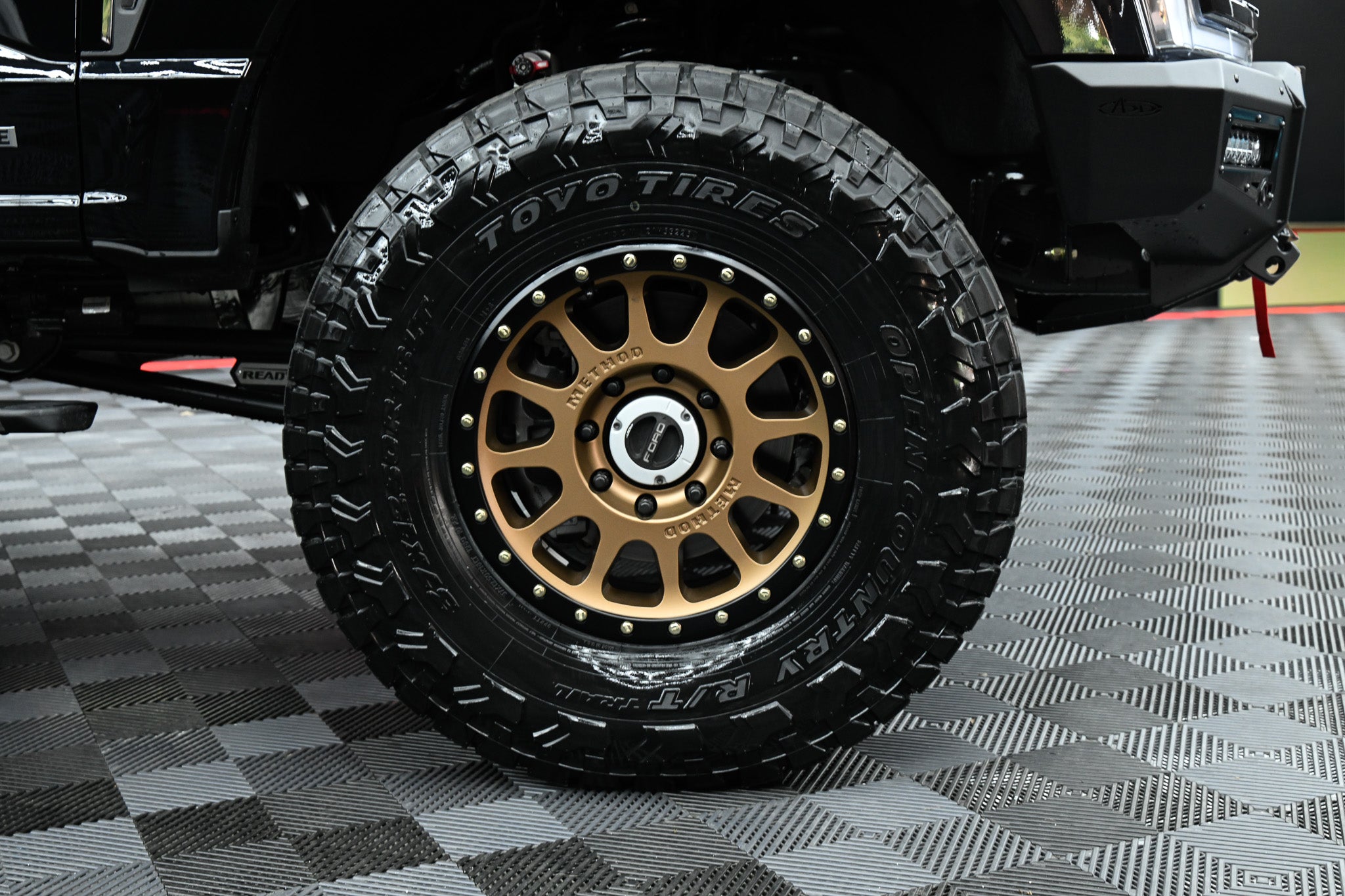 2026 Ford F-350 Platinum OVERLAND Edition