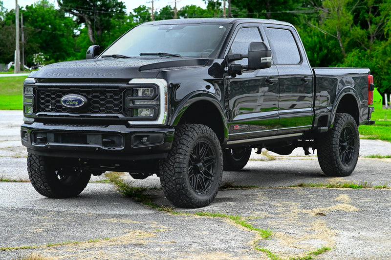 2024 Ford Super Duty F-350 Lariat Tremor