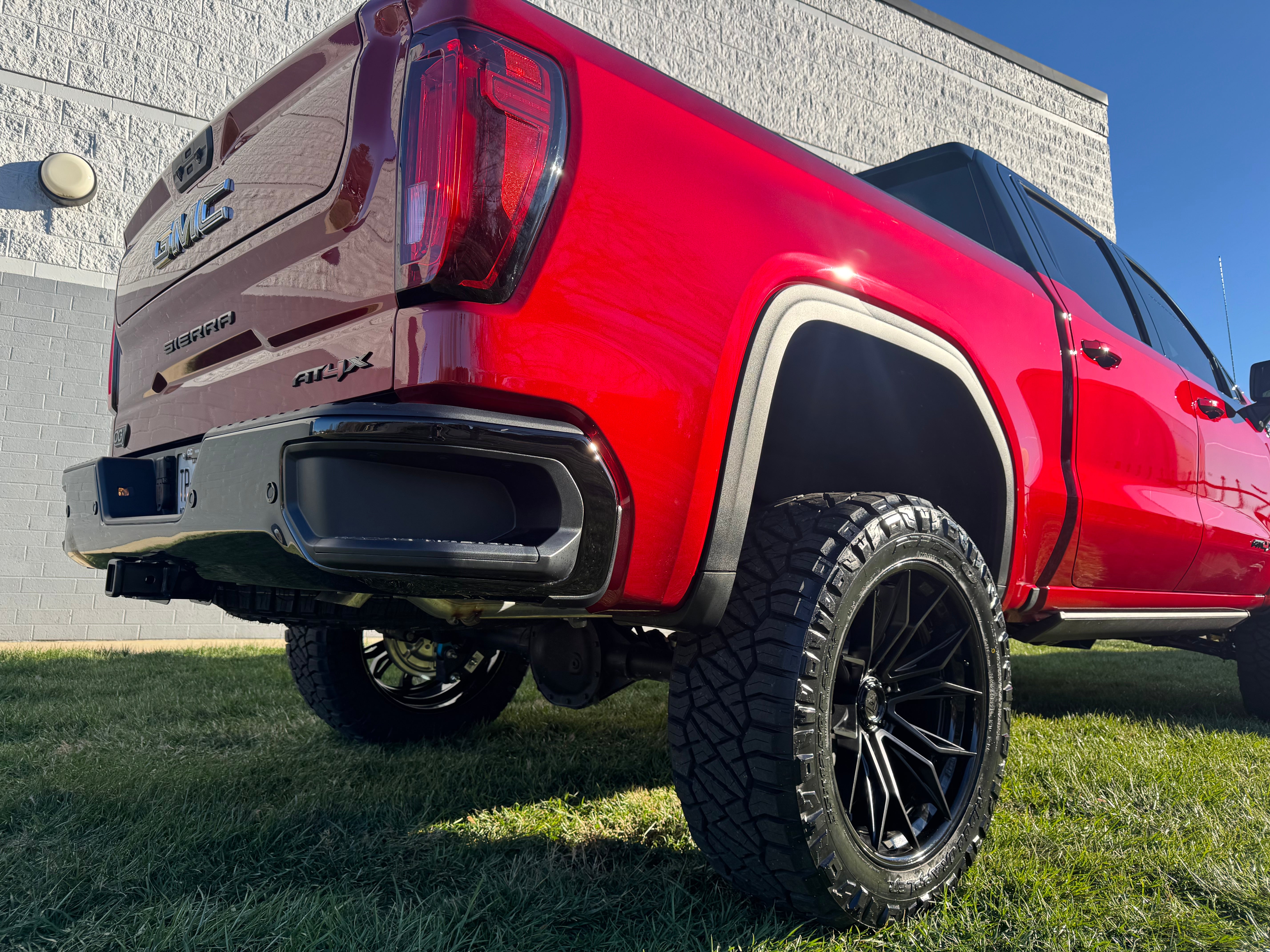 2026 GMC Sierra 1500 AT4X Volcanic Red