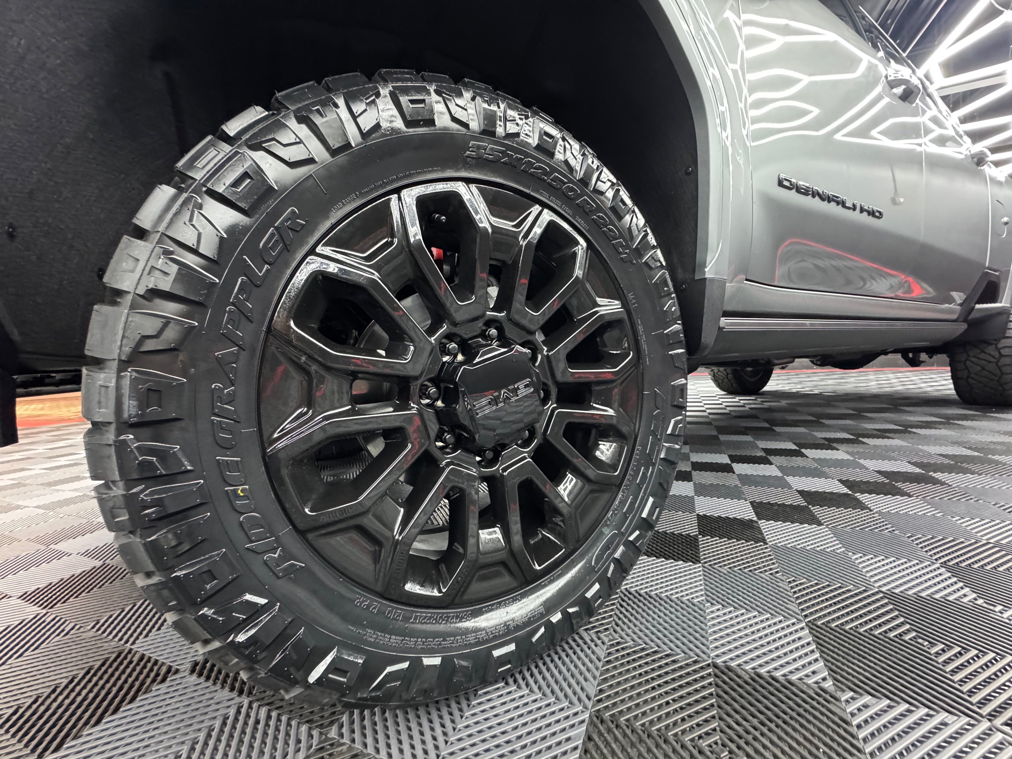2026 GMC Sierra 2500HD Denali Ultimate - Sterling